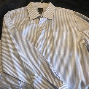 Men’s Jos A Banks Tailored Fit dress shirt